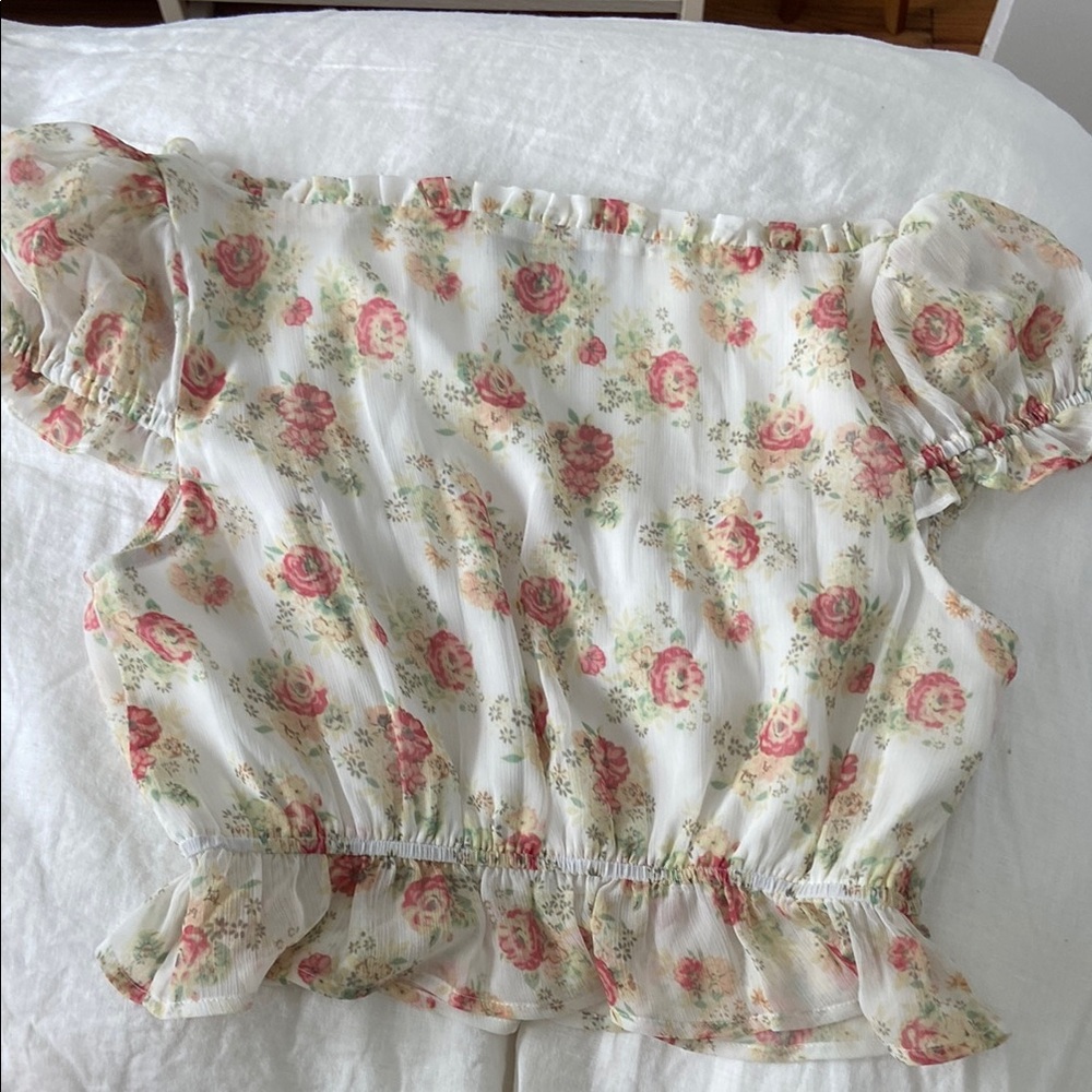 Floral Off-Shoulder Top - Picture 2 of 4